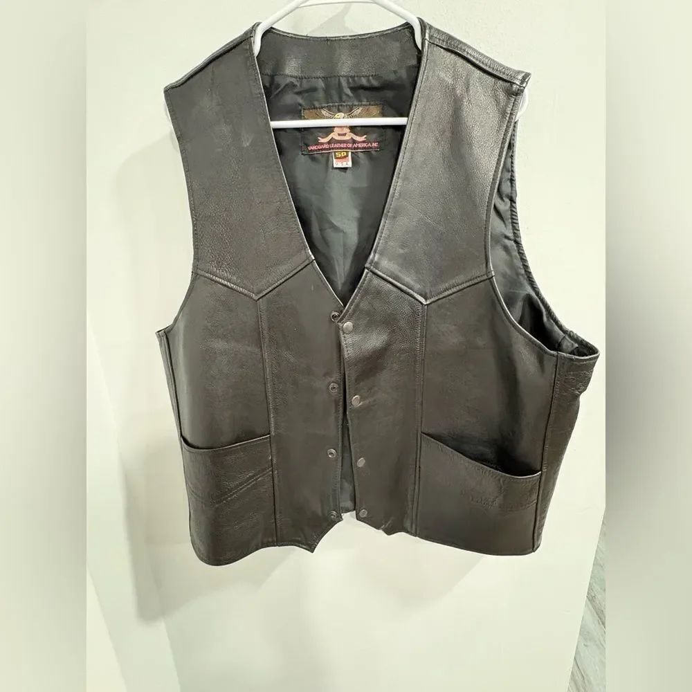 Vintage Vanguard Men's Classic Black Leather Motorcycle Biker Vest